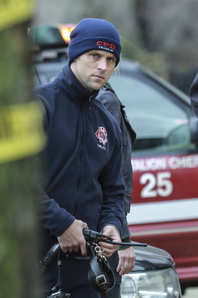 Chicago Fire : Fotoğraf Jesse Spencer