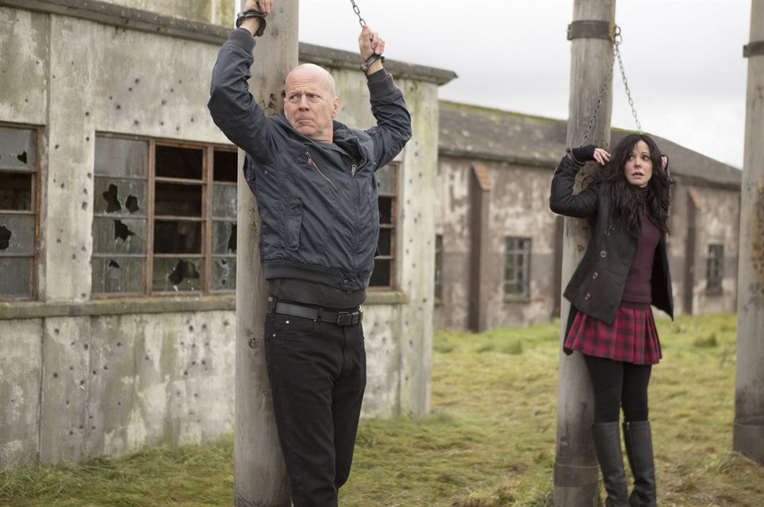 Red 2 : Fotoğraf Mary-Louise Parker, Bruce Willis