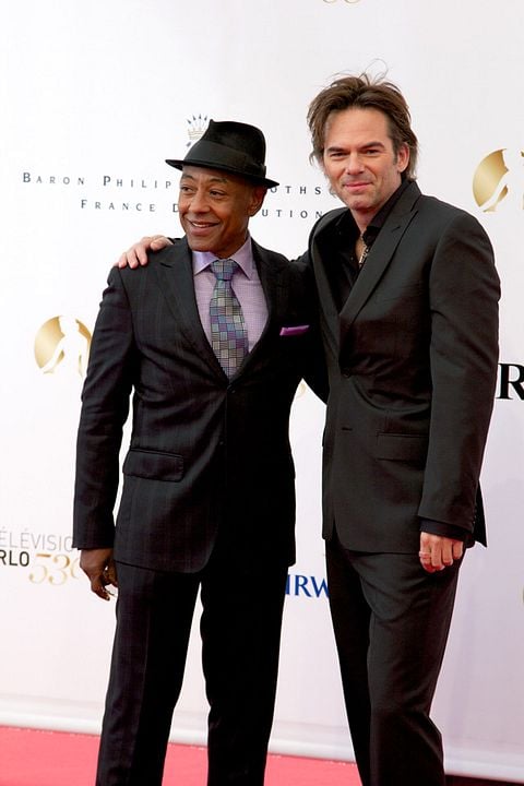 Fotoğraf Billy Burke, Giancarlo Esposito