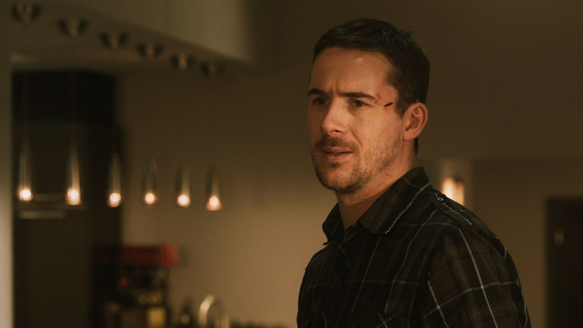 Fotoğraf Barry Sloane