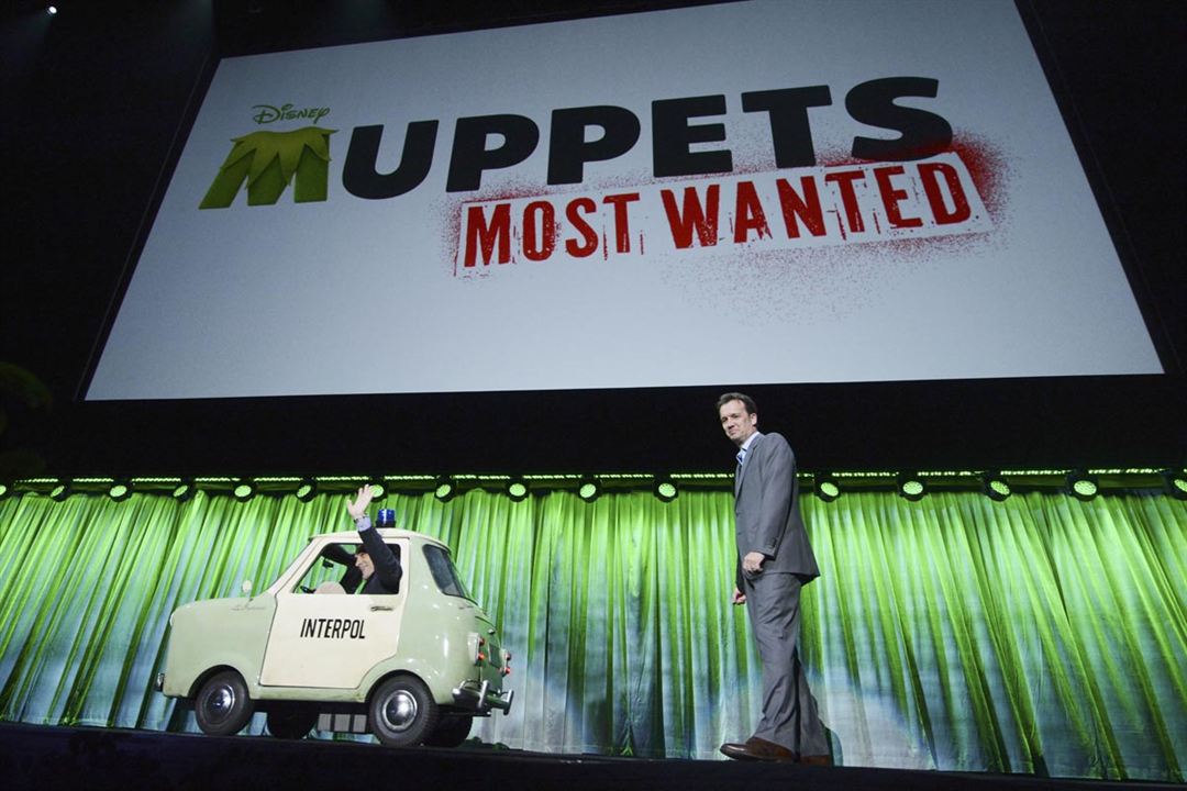 Muppets Aranıyor : Fotoğraf Ty Burrell