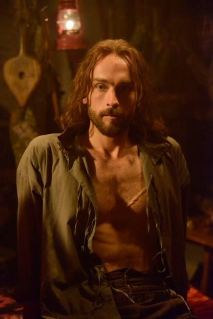 Fotoğraf Tom Mison