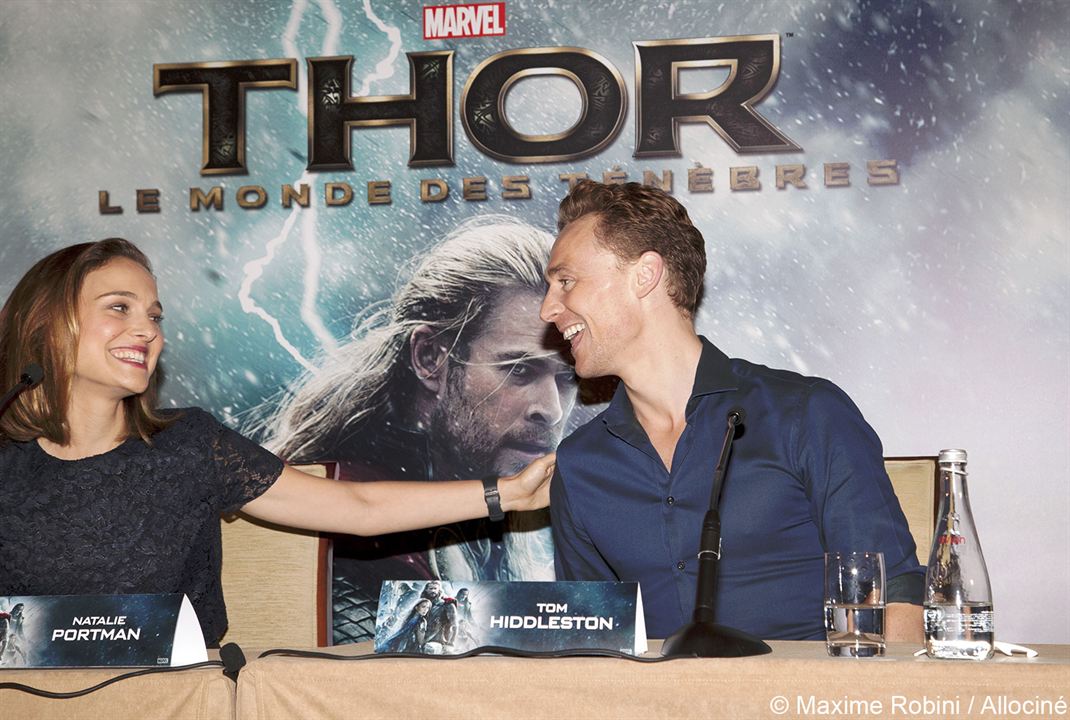 Thor: Karanlık Dünya : Vignette (magazine) Tom Hiddleston, Natalie Portman
