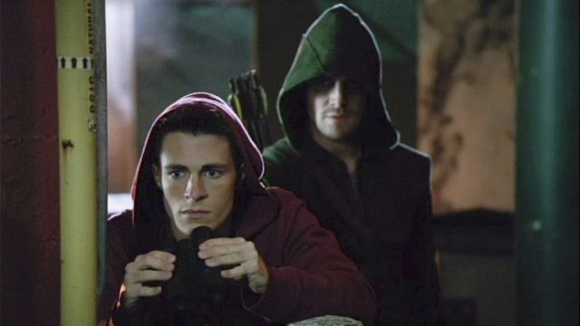 Afiş Colton Haynes, Stephen Amell