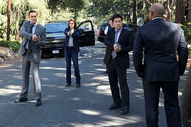 Fotoğraf Tim Kang, Amanda Righetti, Owain Yeoman