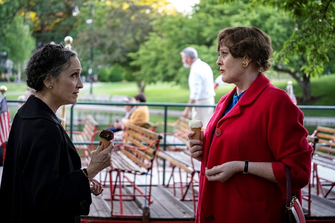 Fotoğraf Sarah Lancashire, Bebe Neuwirth
