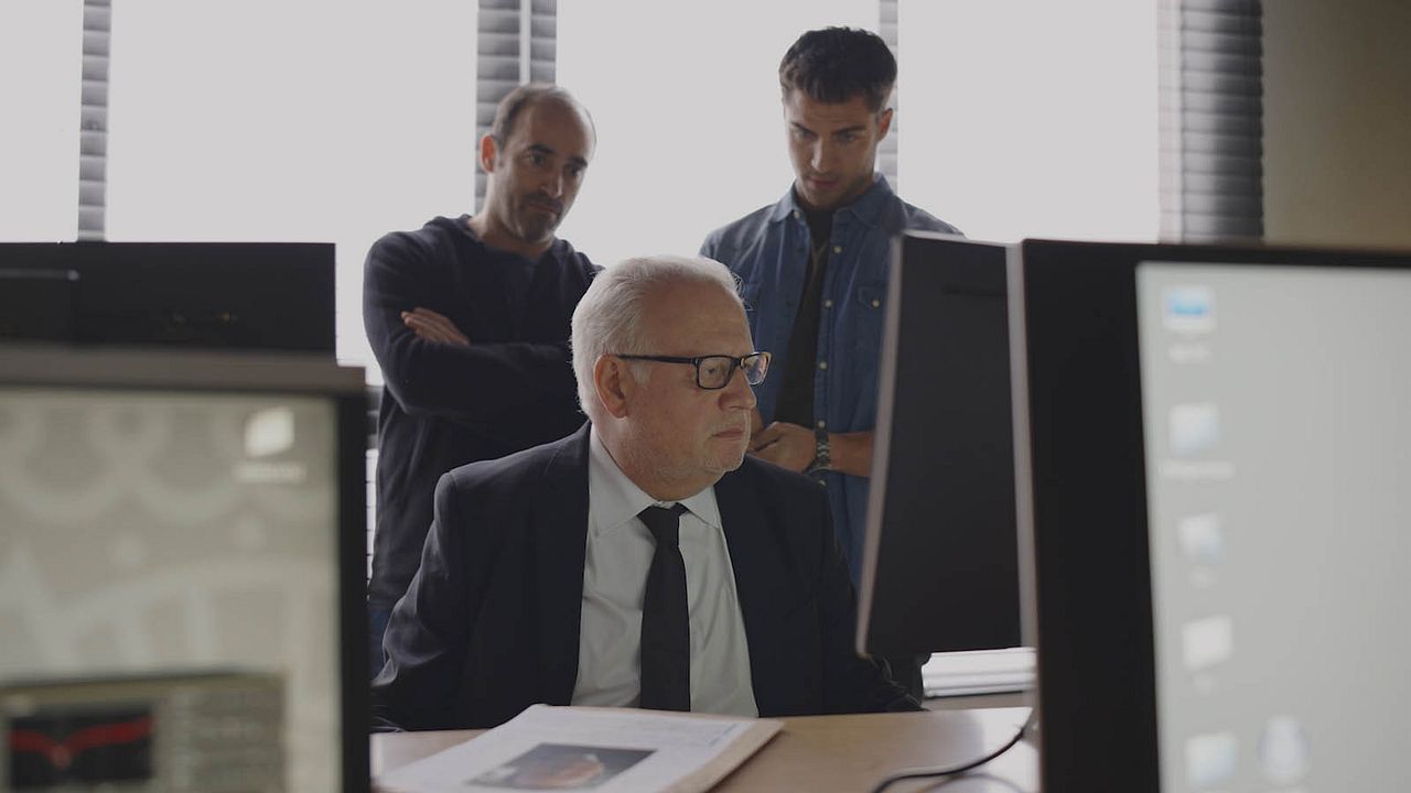 Fotoğraf Juan Echanove, Maxi Iglesias, Chani Martín