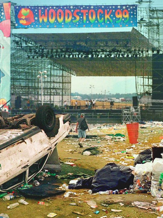 Woodstock '99: Tam Bir Kaos : Afiş