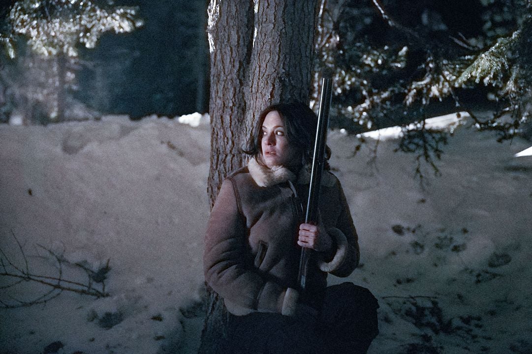 Seule : les dossiers Silvercloud : Fotoğraf Asia Argento