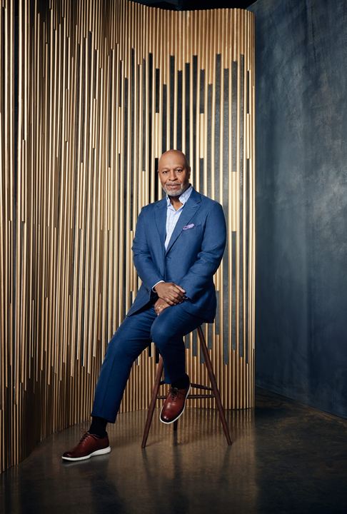 Fotoğraf James Pickens Jr.