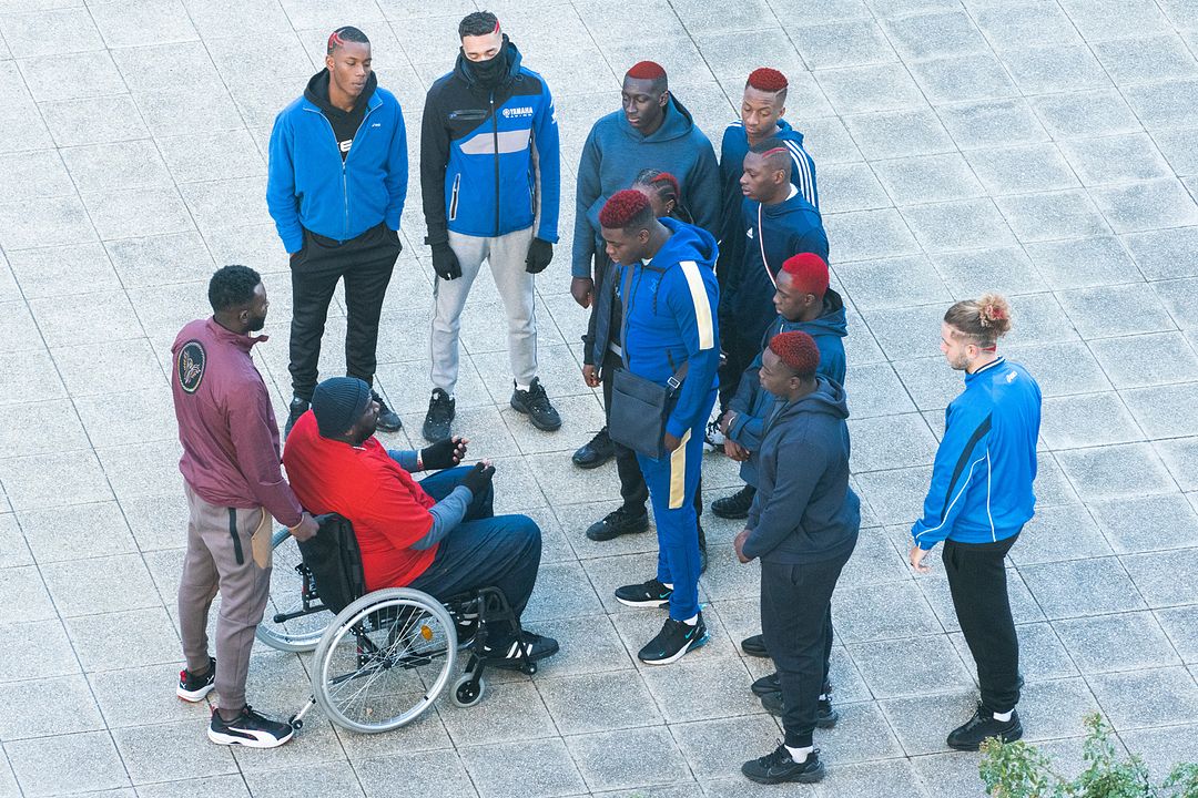 La Gravité : Fotoğraf Max Gomis, Steve Tientcheu