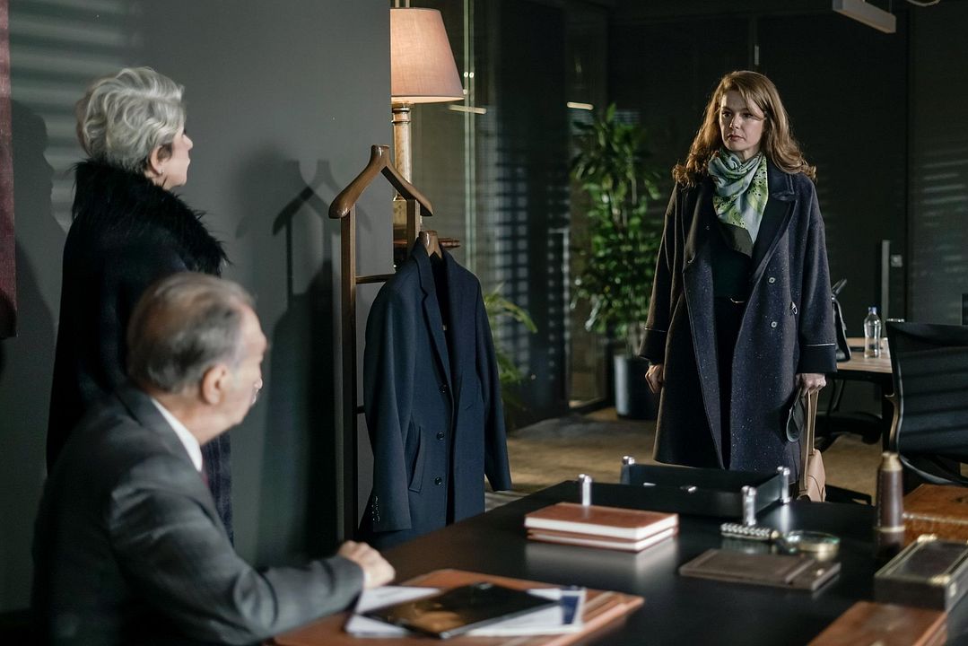 Camdaki Kız : Fotoğraf