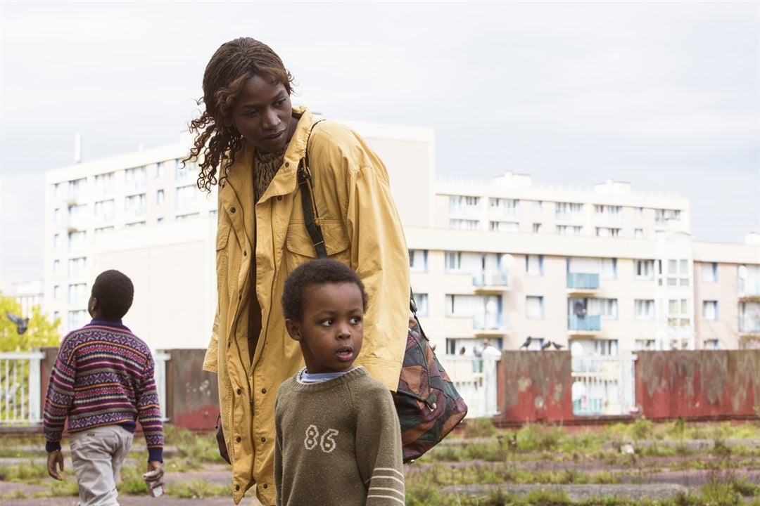 Un petit frère : Fotoğraf Annabelle Lengronne, Sidy Fofana, Milan Doucansi