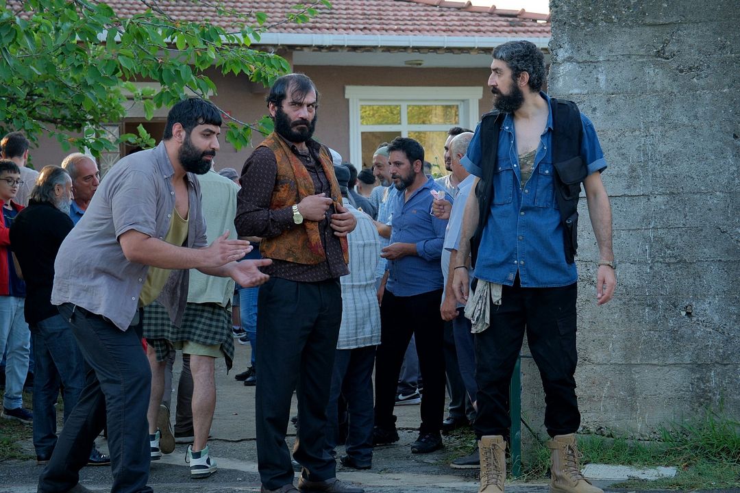 Güven Bana : Fotoğraf