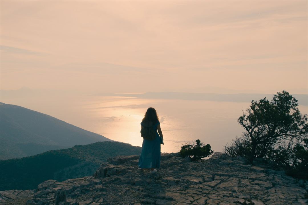 Çok Uzak : Fotoğraf