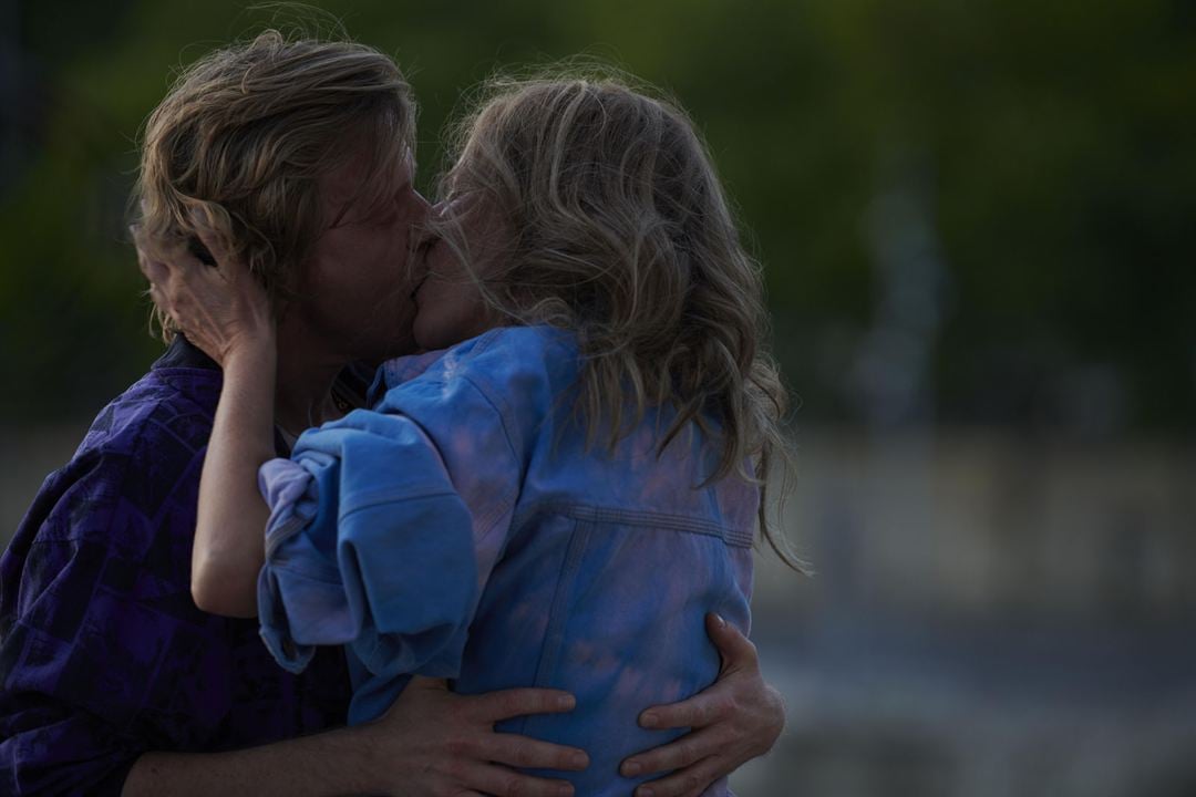 Une nuit : Fotoğraf Alex Lutz, Karin Viard