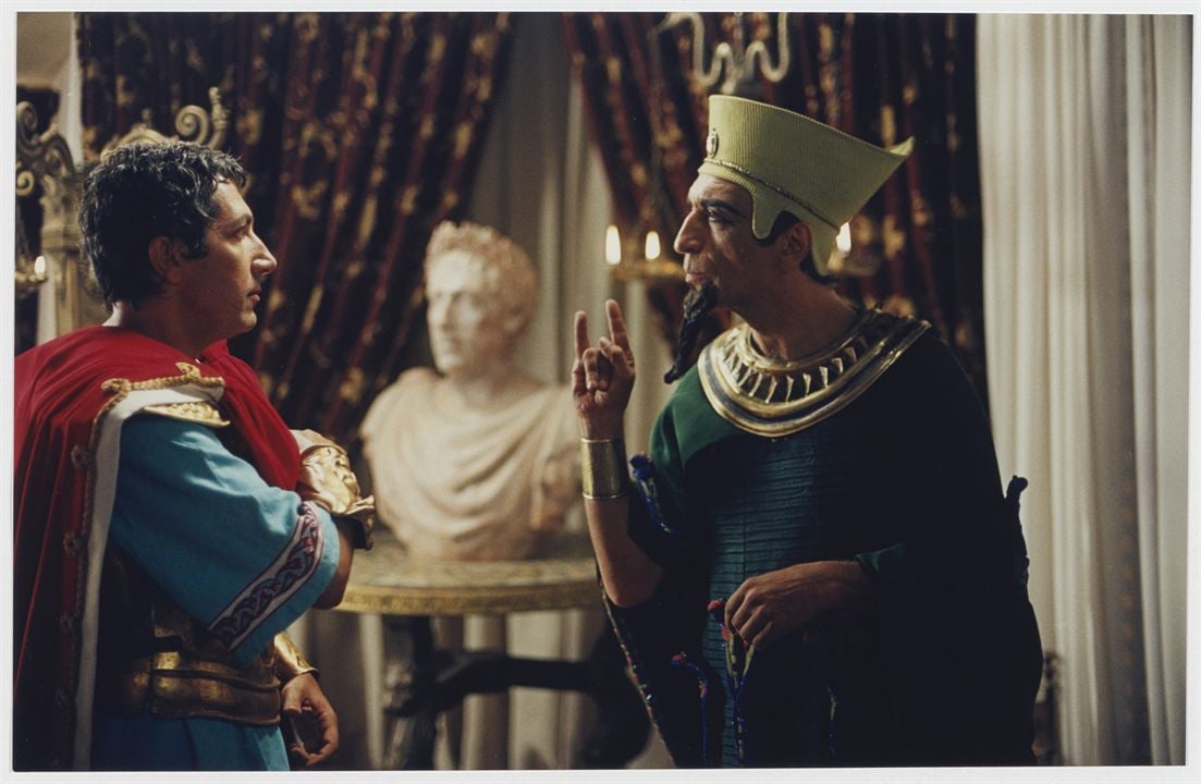 Asteriks ve Oburiks: Görevimiz Kleopatra : Fotoğraf Alain Chabat, Gérard Darmon