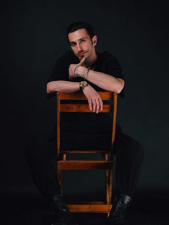 Afiş Sinan Çelik