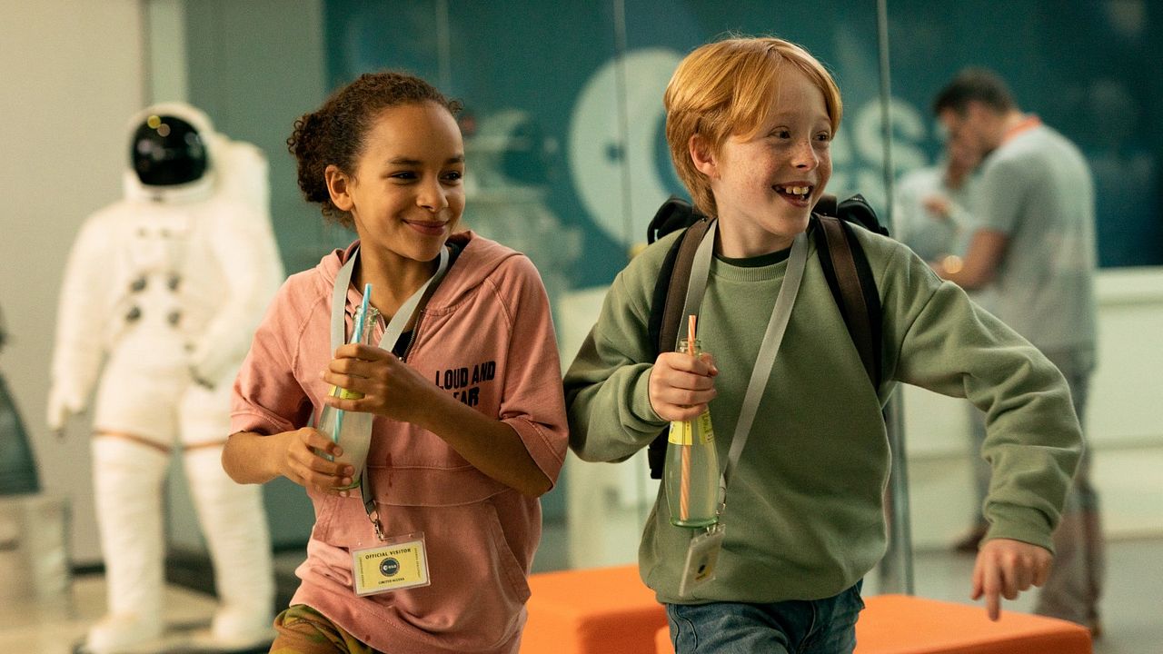 Uzaydan Mesaj Var! : Fotoğraf Felix Nölle, Ava-Elizabeth Awe