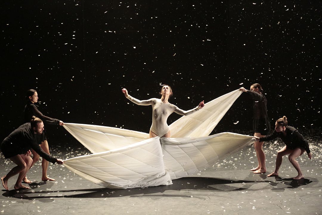 Fotoğraf Tess Barthélemy