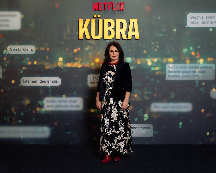 Kübra : Vignette (magazine)