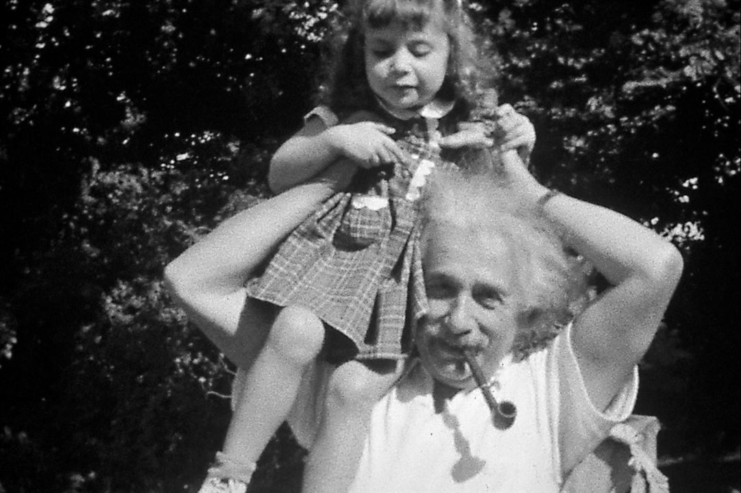 Einstein And The Bomb : Fotoğraf