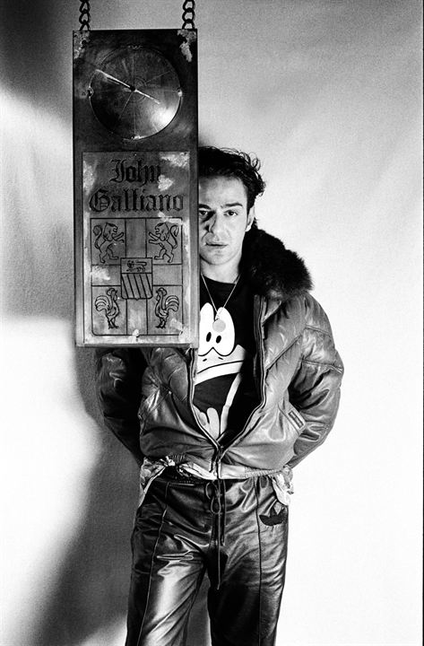 High & Low - John Galliano : Fotoğraf