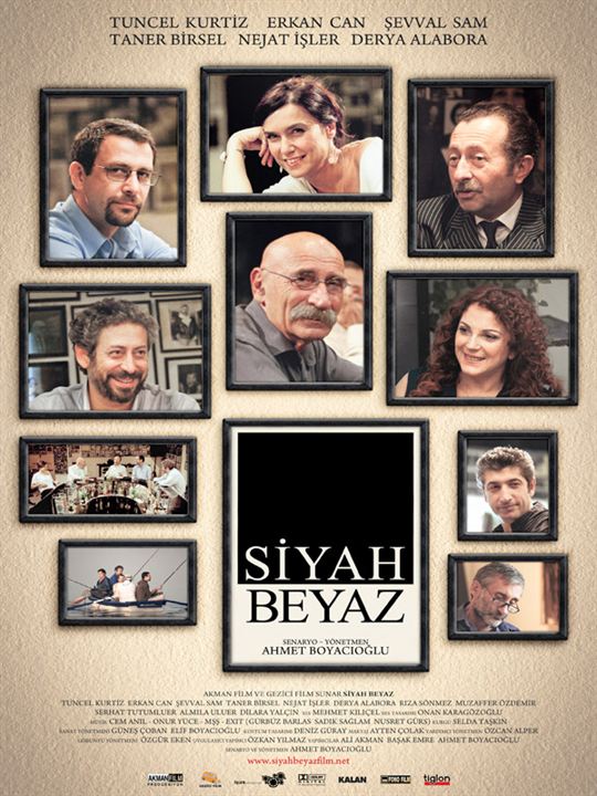 Siyah Beyaz : Afiş